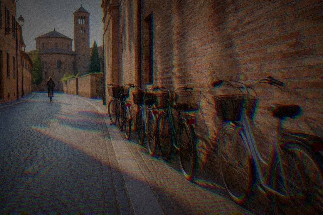 Back To The Centre in Ravenna, Italy