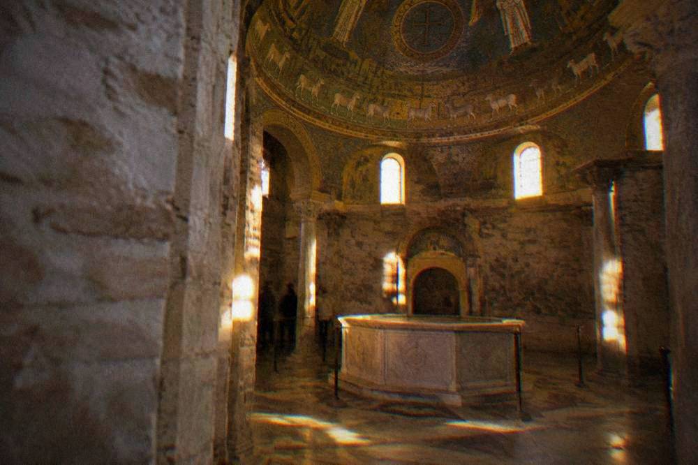 Small domed baptismal chapel with mosaic ceiling in Ravenna